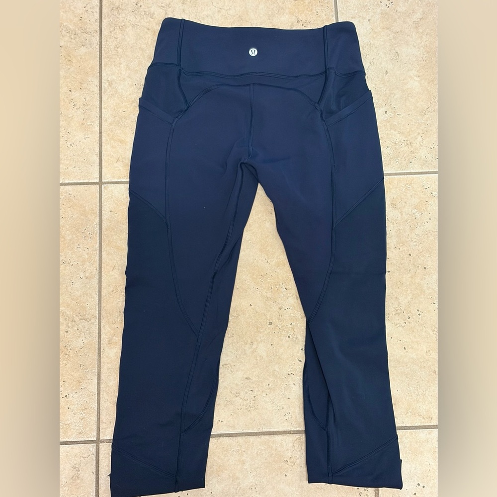 Lululemon Navy All the Right Places Crop Leggings 23” Size 8 - Picture 5 of 7